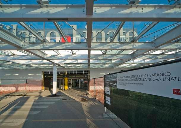 Milano - Alla frontiera aeroportuale con carte da gioco da collezione per oltre 27mila euro, scatta il sequestro - Archivio - Varese News
