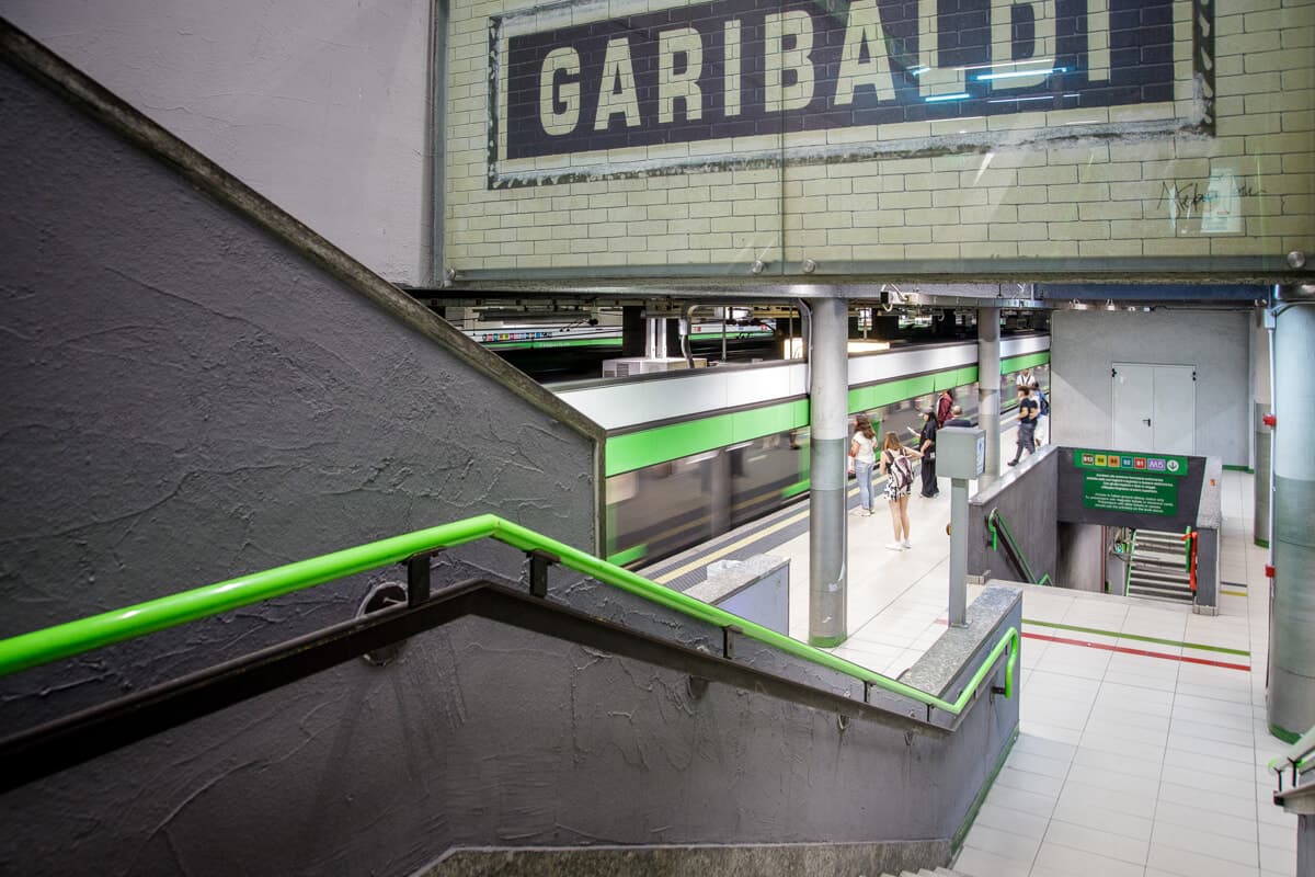 M2, chiude per due giorni un tratto in centro a Milano. Le alternative