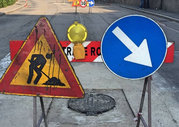 Luino - A Luino lavori alla rete fognaria: chiusa via Lugano per due giorni -  - Varese News