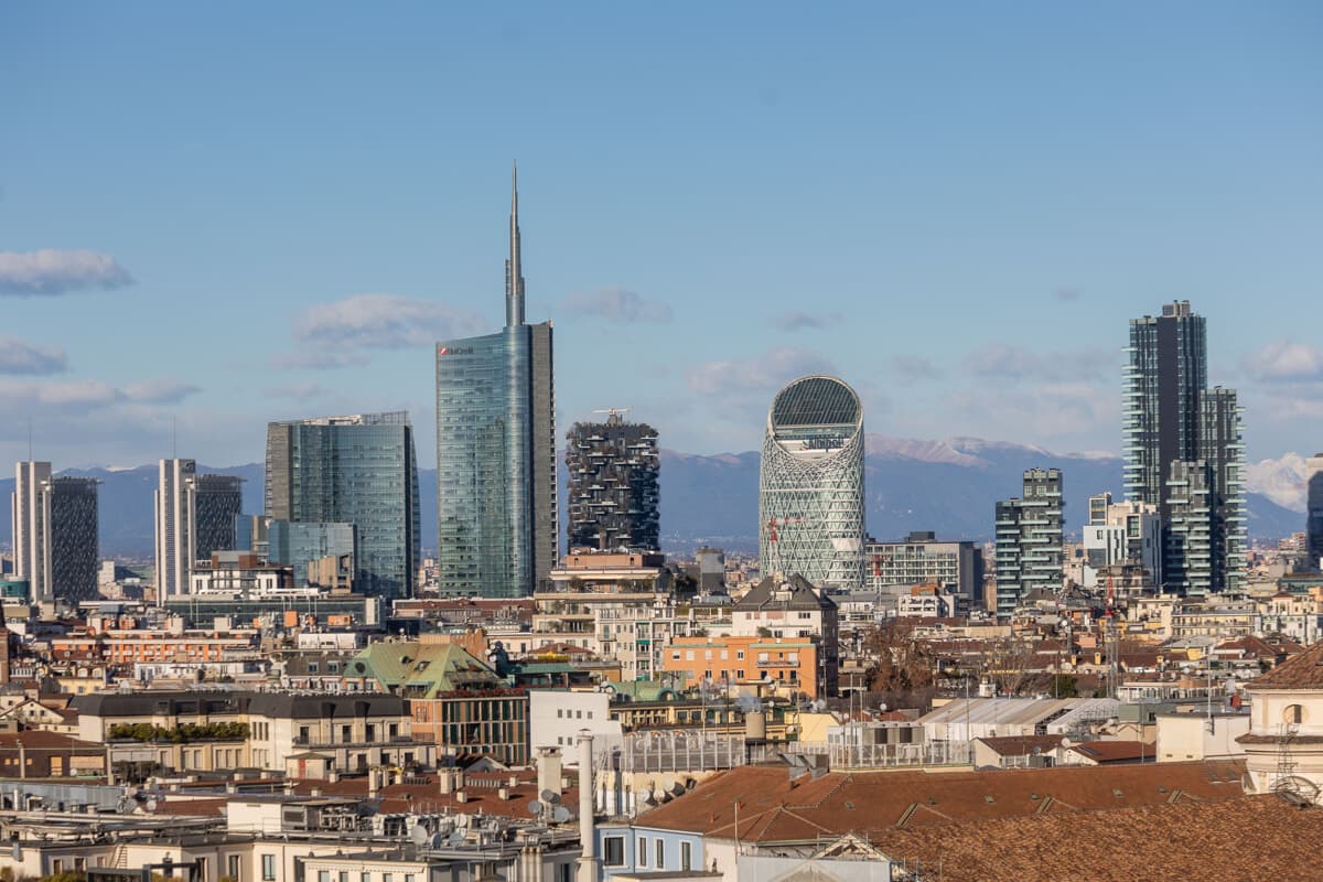 Offerte di lavoro a Milano: quei 30mila profili introvabili (che le aziende cercano)
