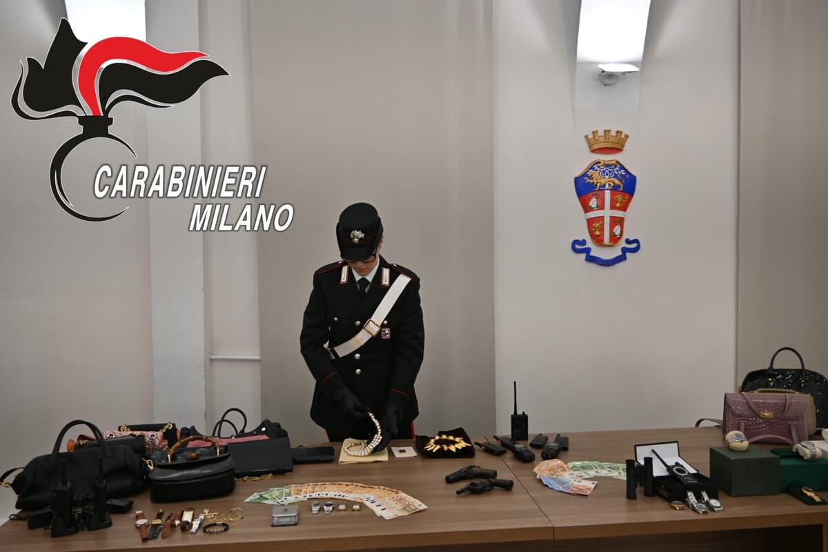 Truffe e furti in casa, sgominata banda di 21 persone: in manette anche la 'nonna' 96enne a capo del gruppo