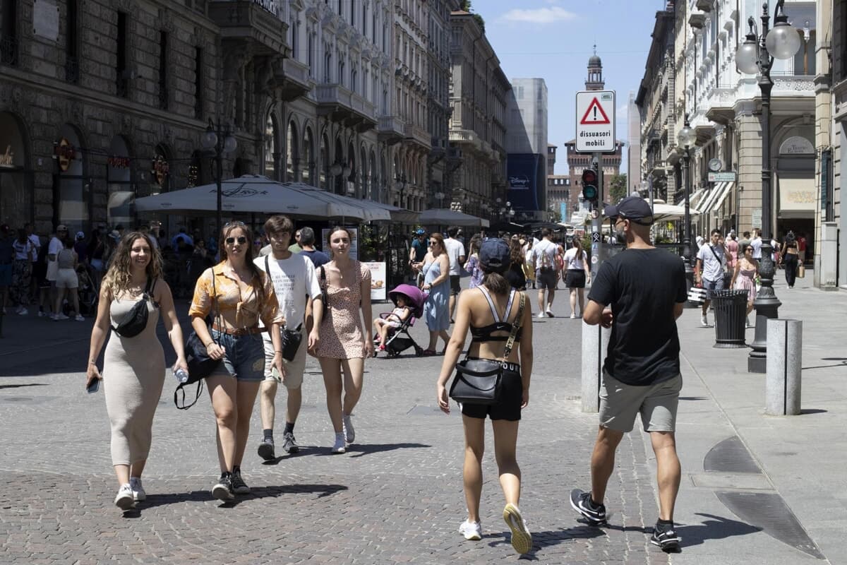 Pensioni, natalità e sanità, i milanesi sono pessimisti: per il 76% le prossime generazioni vivranno peggio di noi