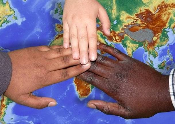 Castronno - Storie di fuga e di accoglienza, a Materia il racconto di chi ha attraversato i confini in cerca di speranza -  - Varese News