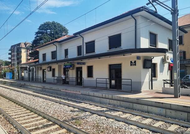 Lomazzo - Completata la riqualificazione interna ed esterna della stazione di Lomazzo - Archivio - Varese News