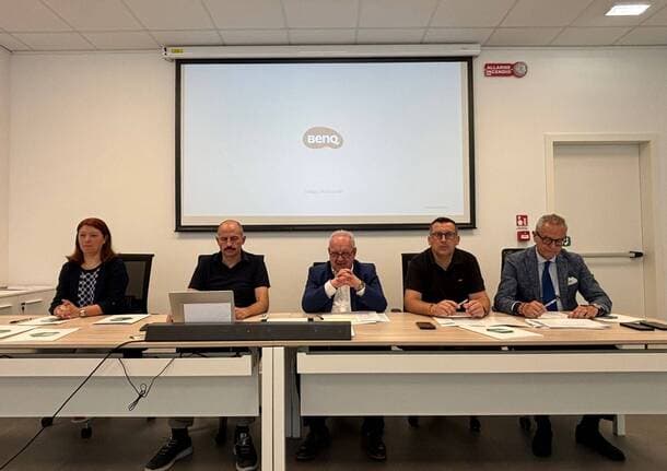 Jerago con Orago - “Più efficienza e meno burocrazia”: Coinger approva tariffe 2026, Pef unico e nuovi cestini intelligenti -  - Varese News