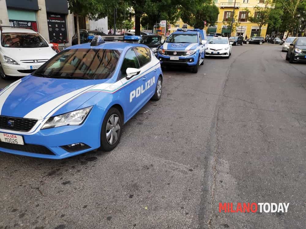 La corsa da Milano a Como dopo un giorno di silenzio: 35enne trovata morta in casa, è giallo