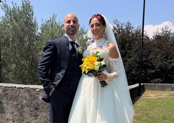 Matrimonio - Stefano e Francesca sposi a Brenta: «Siamo diventati il sorriso che all’altro mancava» -  - Varese News