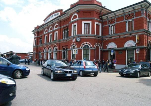 Varese - Aggressione alla stazione di Varese: tenta di scippare una donna e la getta a terra -  - Varese News