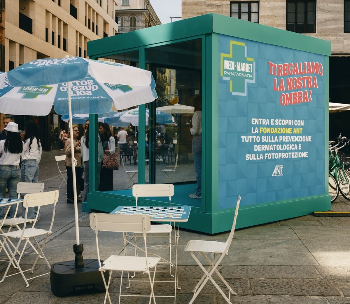 Consigli di bellezza e prevenzione gratuiti fuori dalla metro: l'iniziativa a Milano per l'estate