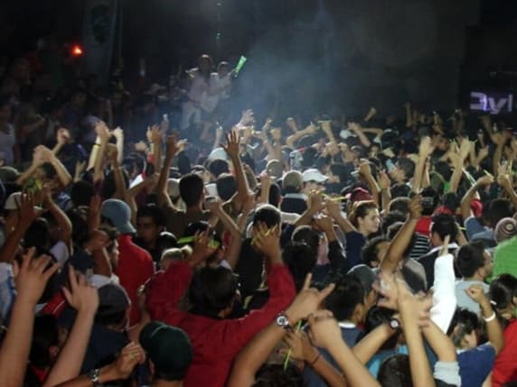 Serravalle a Po, rave party abusivo a Ferragosto: un migliaio di giovani nella golena del grande fiume