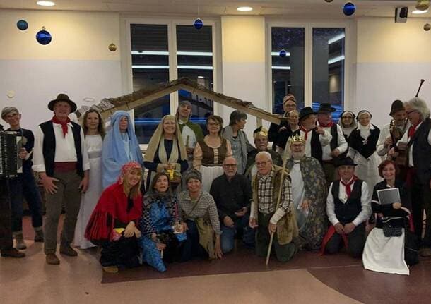 Laveno Mombello - Il Presepe Vivente torna alla Fondazione Menotti e Bassani: emozione e Natale per gli ospiti -  - Varese News