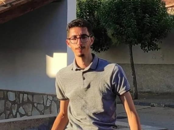Youssef Siher in silenzio davanti al gip di Milano: oggi la decisione sul carcere. I legali: «Non è un terrorista»
