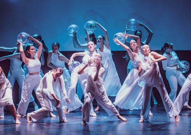 Cadrezzate con Osmate - “Dove nascono le emozioni”: a Cadrezzate lo spettacolo di danza dedicato alle Farfalle Lilla - Tempo libero - Varese News