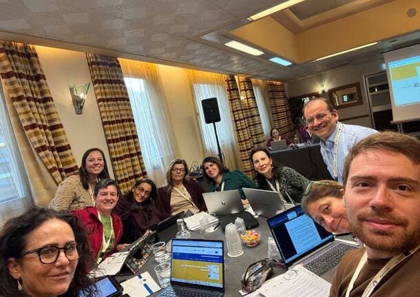 Gavirate - Da Gavirate a Palermo: il comprensivo Carducci alla Conferenza Nazionale eTwinning 2025 - Scuola - Varese News