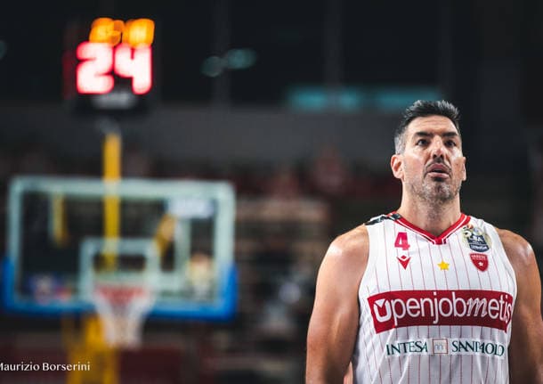 Basket - L’Openjobmetis cambia maglia: nuovo sponsor tecnico per i biancorossi - Sport - Varese News