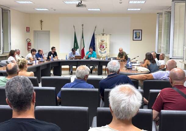 Albizzate - Il consiglio di Albizzate approva il recesso da Coinger: minoranza spaccata e il parere del segretario sui rischi -  - Varese News