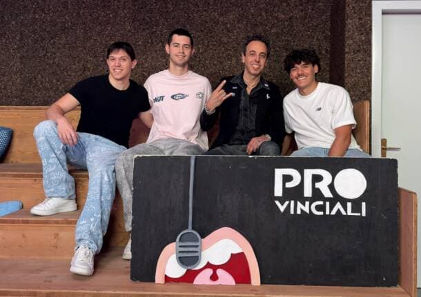 Provinciali - Dall’informatica alla bottiglia perfetta: Walter Colombo mette la storia delle persone in un gin -  - Varese News