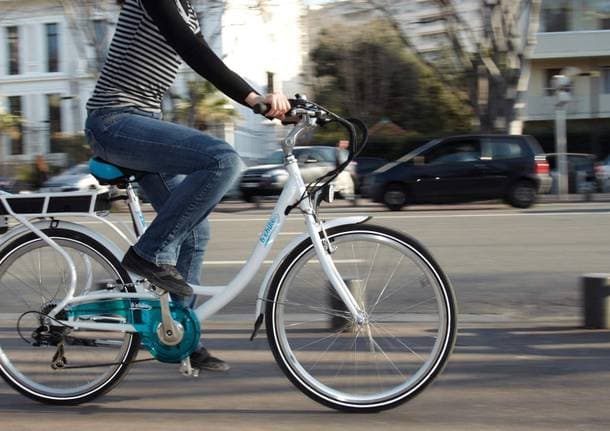 Saronno - Il Parking Day porta a Saronno biciclette e riflessioni sugli spazi pubblici della città - Archivio - Varese News