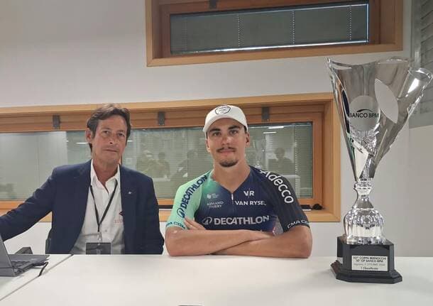 Ciclismo - Coppa Bernocchi a Legnano, il vincitore Noa Isidore: “Ho visto uno spiraglio e l’ho sfruttato” - Archivio - Varese News