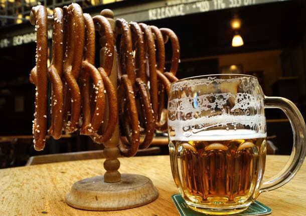 Origgio - Dog Oktoberfest a Origgio, una giornata tra amici a quattro zampe e specialità bavaresi - Animali - Varese News