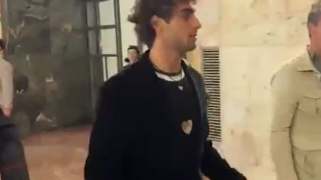 Davide Cavallo accoltellato in Corso Como: «Ho guardato miei agressori negli occhi: sono sicuro vogliano riabilitarsi»