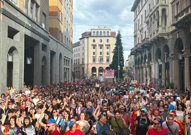 Varese - Evento sponsorizzato - Dieci anni di Pride a Varese: BigMama e Debora Villa guidano la parata del 20 giugno - Tempo libero - Varese News