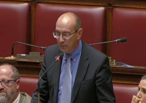 Roma - Antonio Ferrara (5 Stelle) attacca il Governo: “Più che un piano casa è un piano d’attesa” - Politica - Varese News