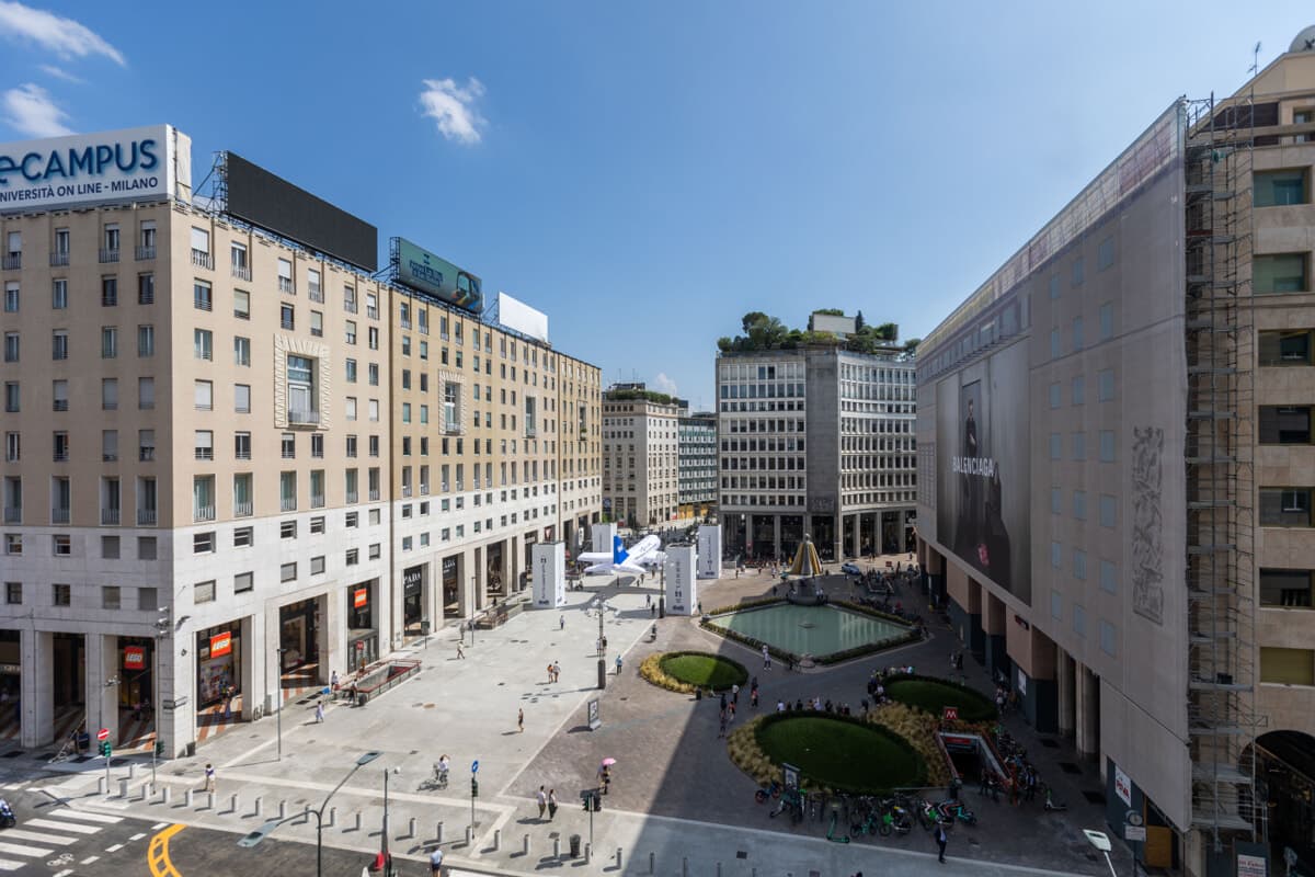 A Milano si può "mangiare" il circuito di Monza: l'evento gratuito con la F1 in piazza San Babila (e come registrarsi)