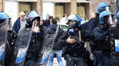 «Abusi sulle ragazze». Anche a Bergamo una giornata d’ansia per le fake sulle chat