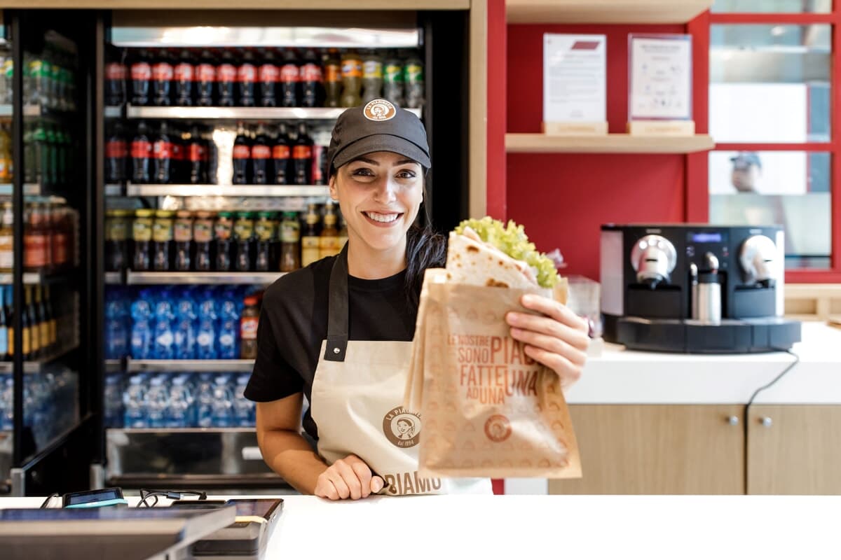 La Piadineria apre il 48esimo locale a Milano ed assume personale
