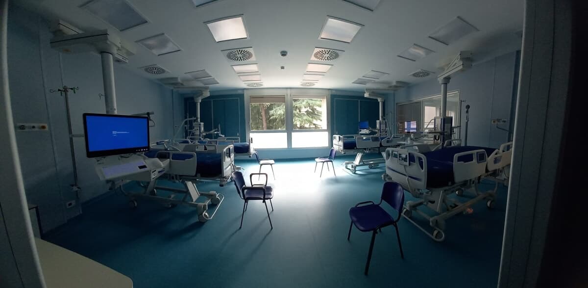 Il rogo di Capodanno a Crans-Montana: Kean lascia il Niguarda dopo 7 mesi. "Ci vediamo fuori"