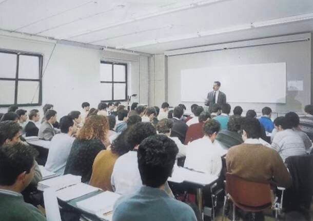 Testimonianze Liuc - La LIUC compie 35 anni: i ricordi tra feste goliardiche, amori e amicizie nate in università -  - Varese News