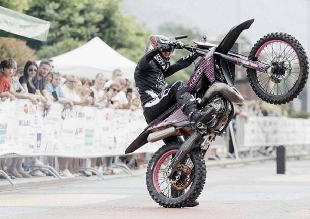Locarno - Freestyle, Harley e mototerapia: sul lungolago di Locarno arriva “Salta la Cena” -  - Varese News