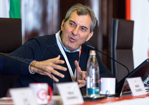 Scuola - Maturità 2026, quella di Mario Calabresi è la traccia più scelta dagli studenti: i dati della prima prova -  - Varese News