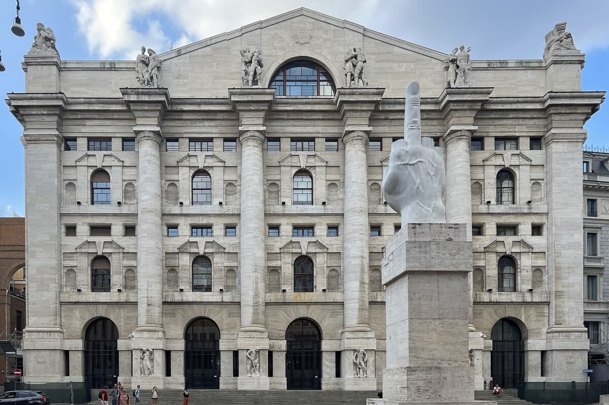 Borsa di Milano in rialzo in apertura, Ftse Mib a +0,39%