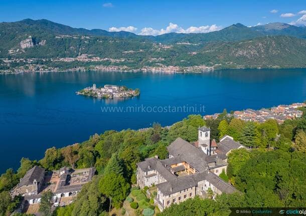 Miasino - Nel borgo di Miasino sul Lago d’Orta la prima edizione del Borgo delle Buste Dipinte e delle lettere -  - Varese News
