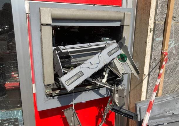 Cesano Maderno - Assalto notturno alla Bper di Cesano Maderno: esplode lo sportello bancomat della frazione di Binzago - Lombardia - Varese News
