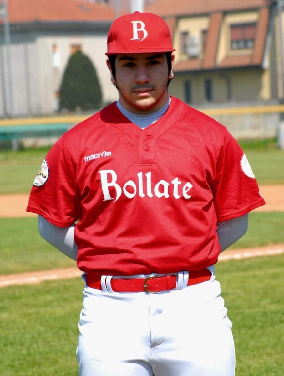 Addio ad Alessandro Terrazzini, promessa del baseball milanese: morto a 18 anni mentre andava al mare dagli amici